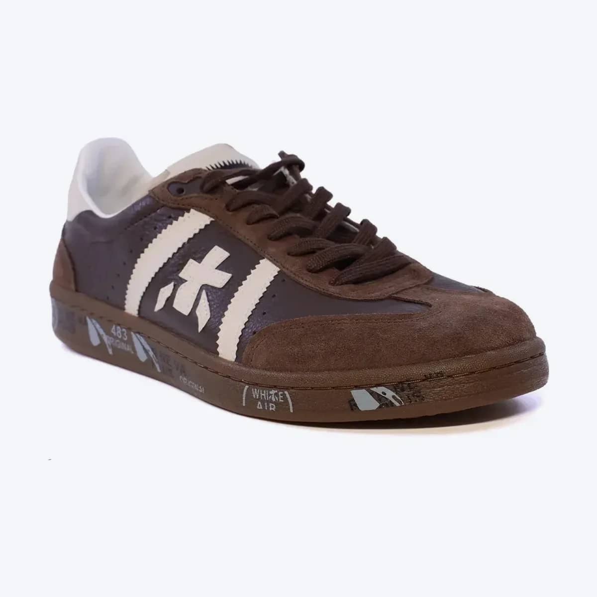 Premiata Bonnie kahverengi deri ve süet sneaker, önden çapraz görünüm