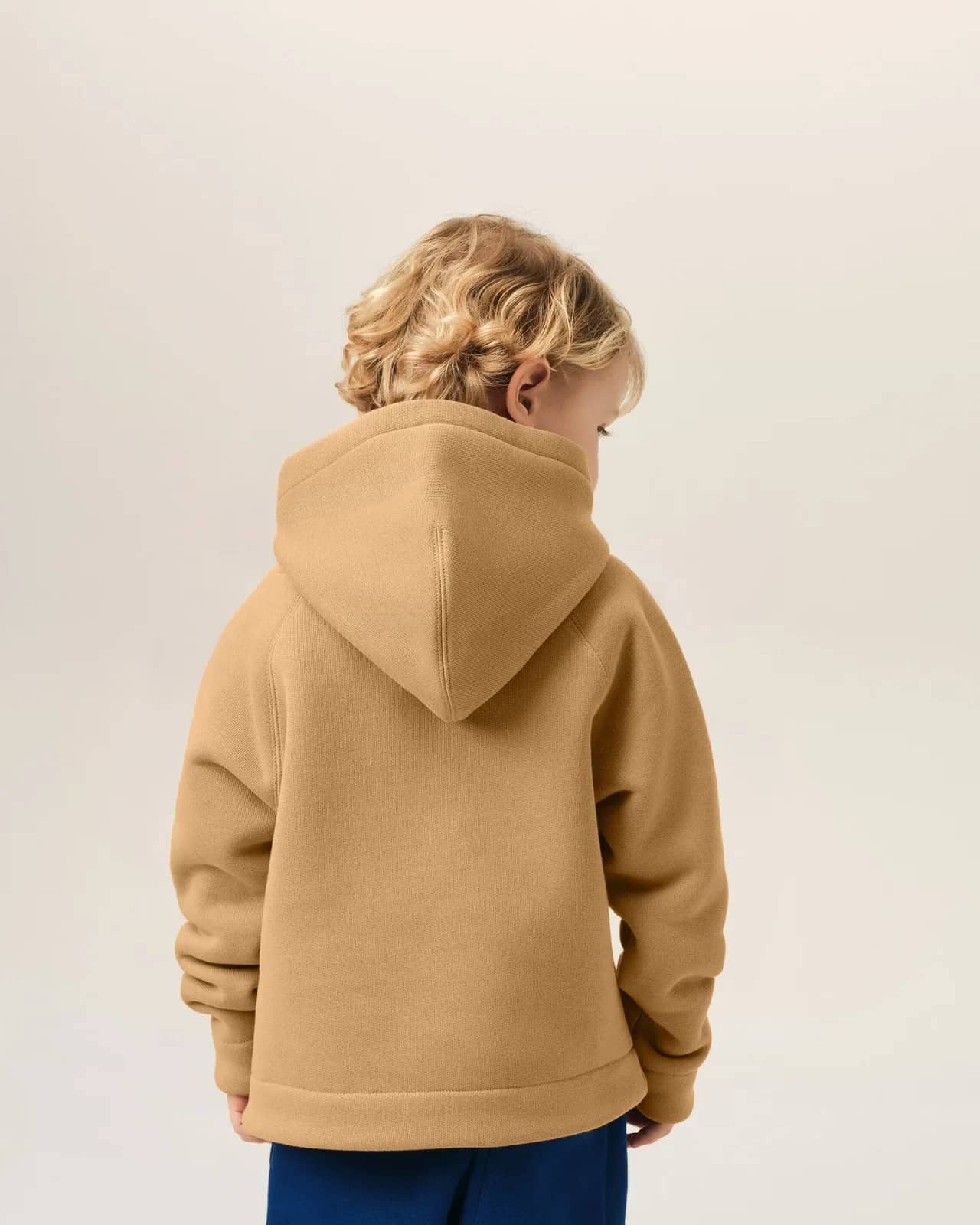 Ami Paris kahverengi pamuk sweatshirt, detay görünüm