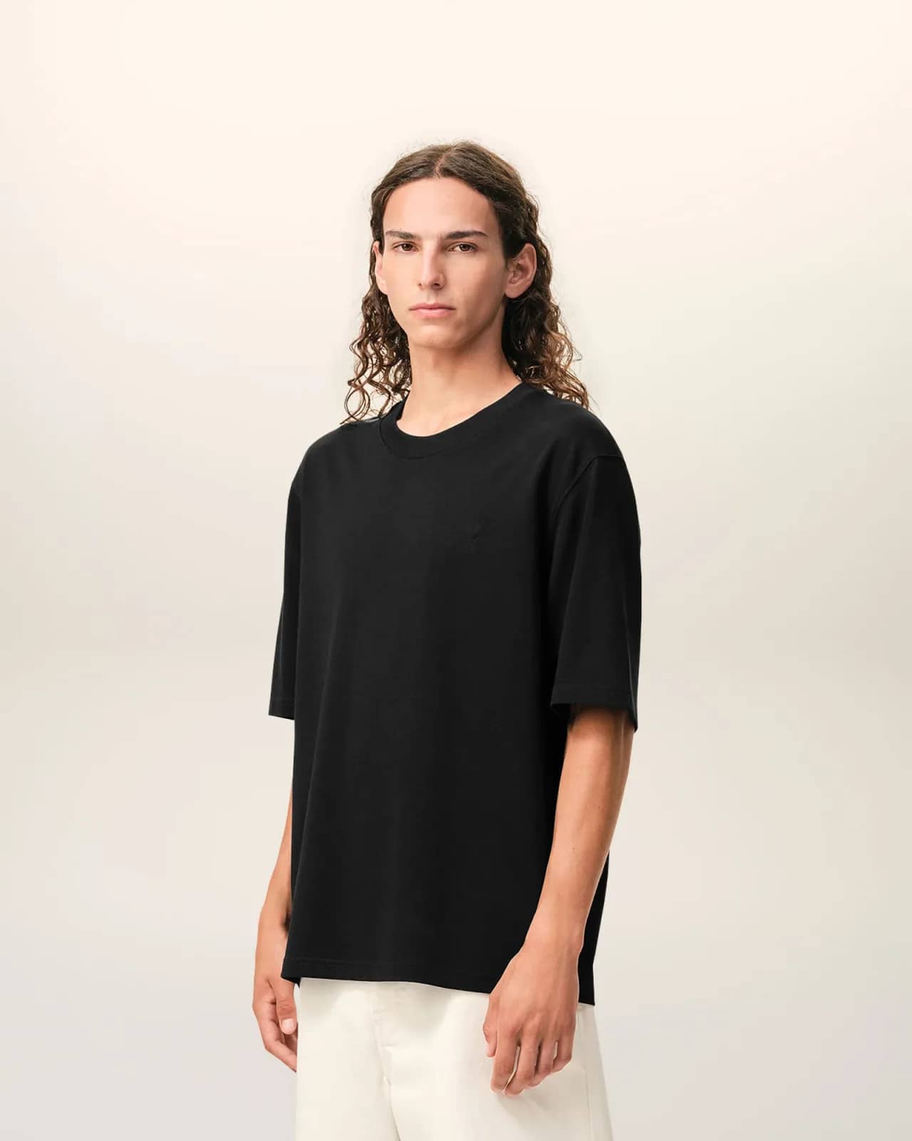 Ami Paris siyah pamuk t-shirt, detay görünüm
