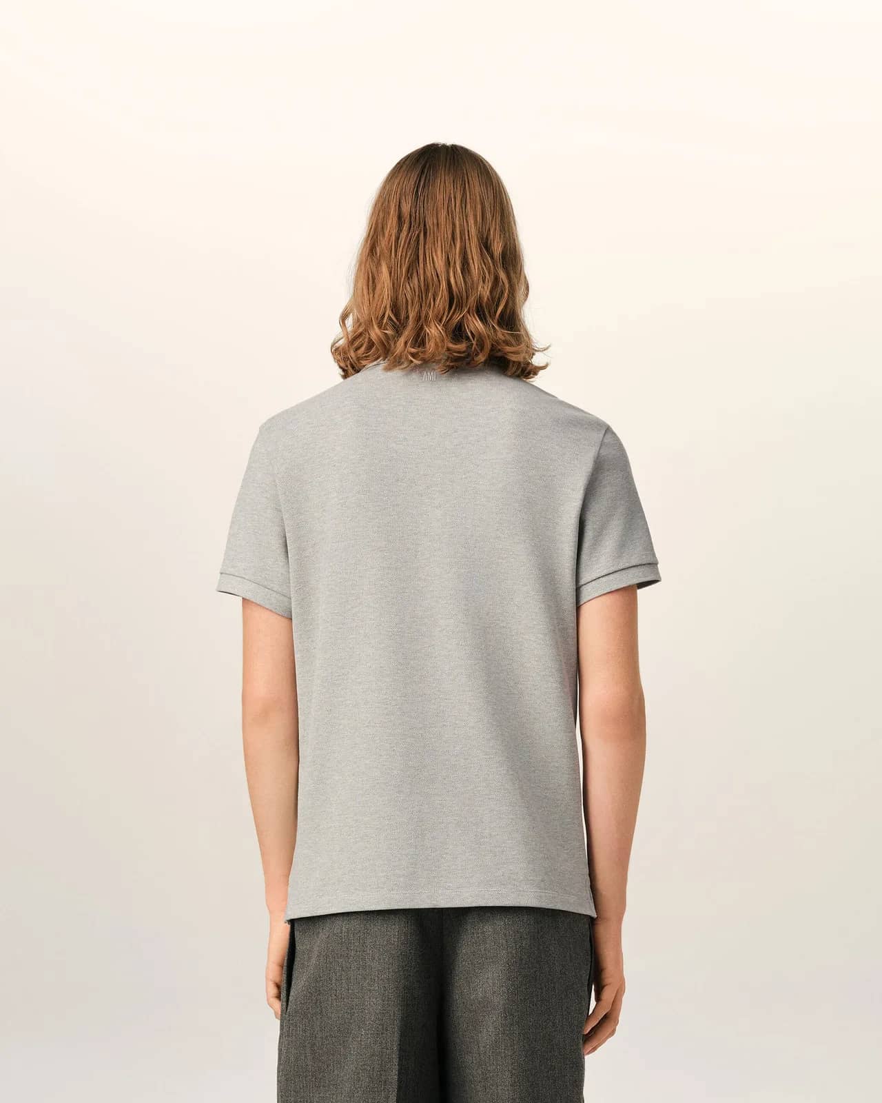 Ami Paris gri pamuk polo yaka t-shirt, detay görünüm
