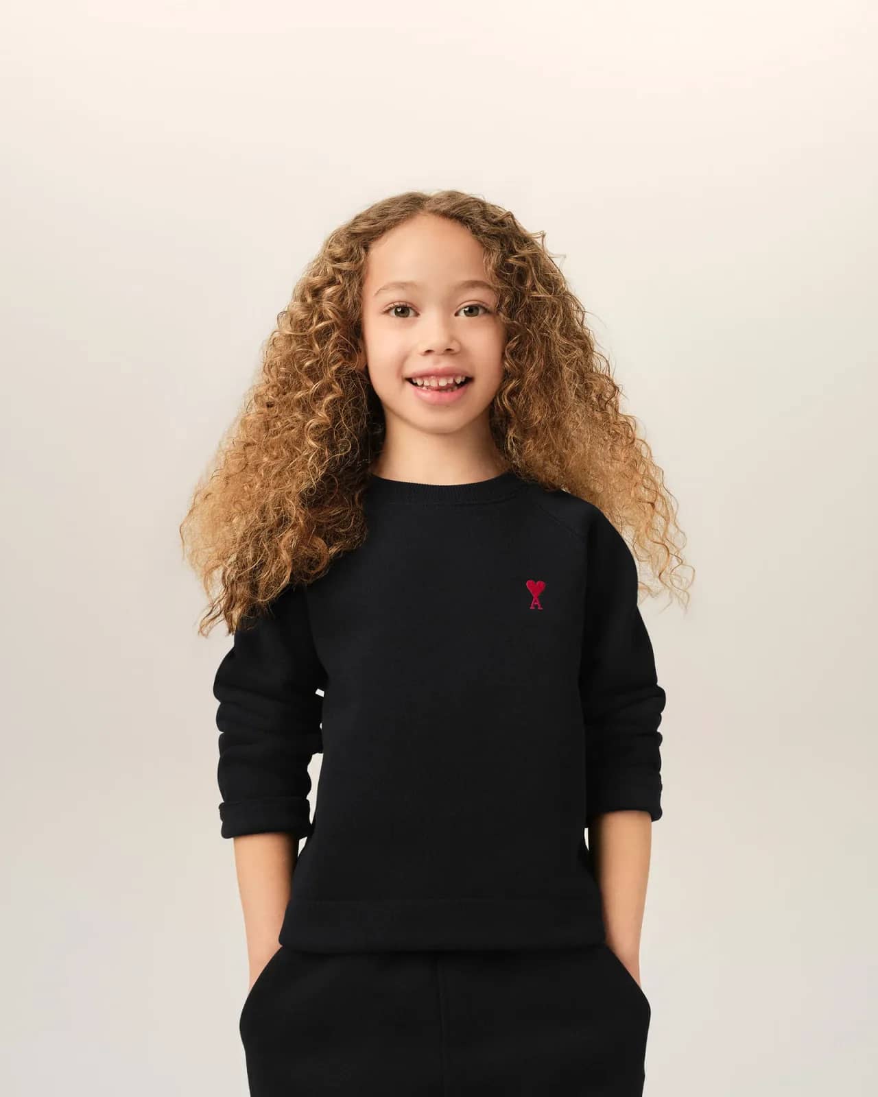 Ami Paris siyah pamuk sweatshirt, detay görünüm