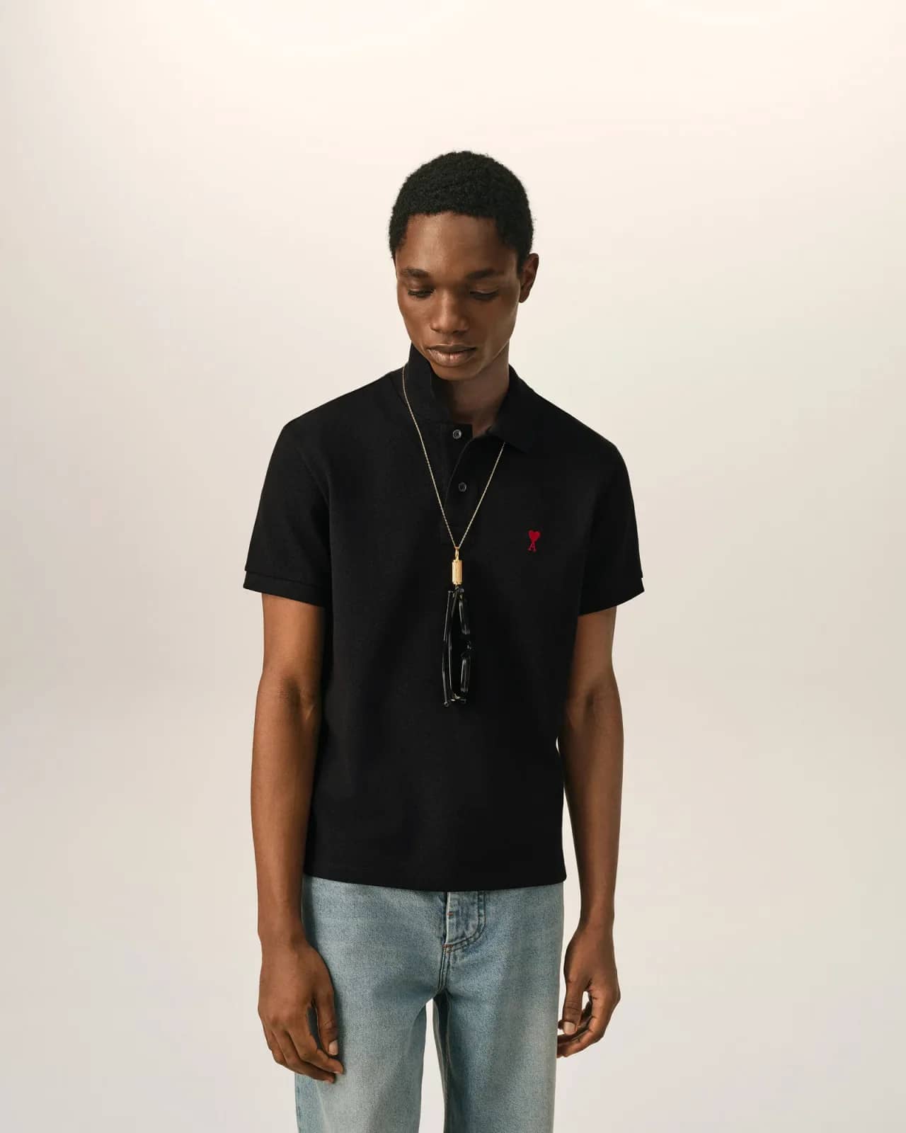 Ami Paris siyah pamuk polo yaka t-shirt, arkadan görünüm