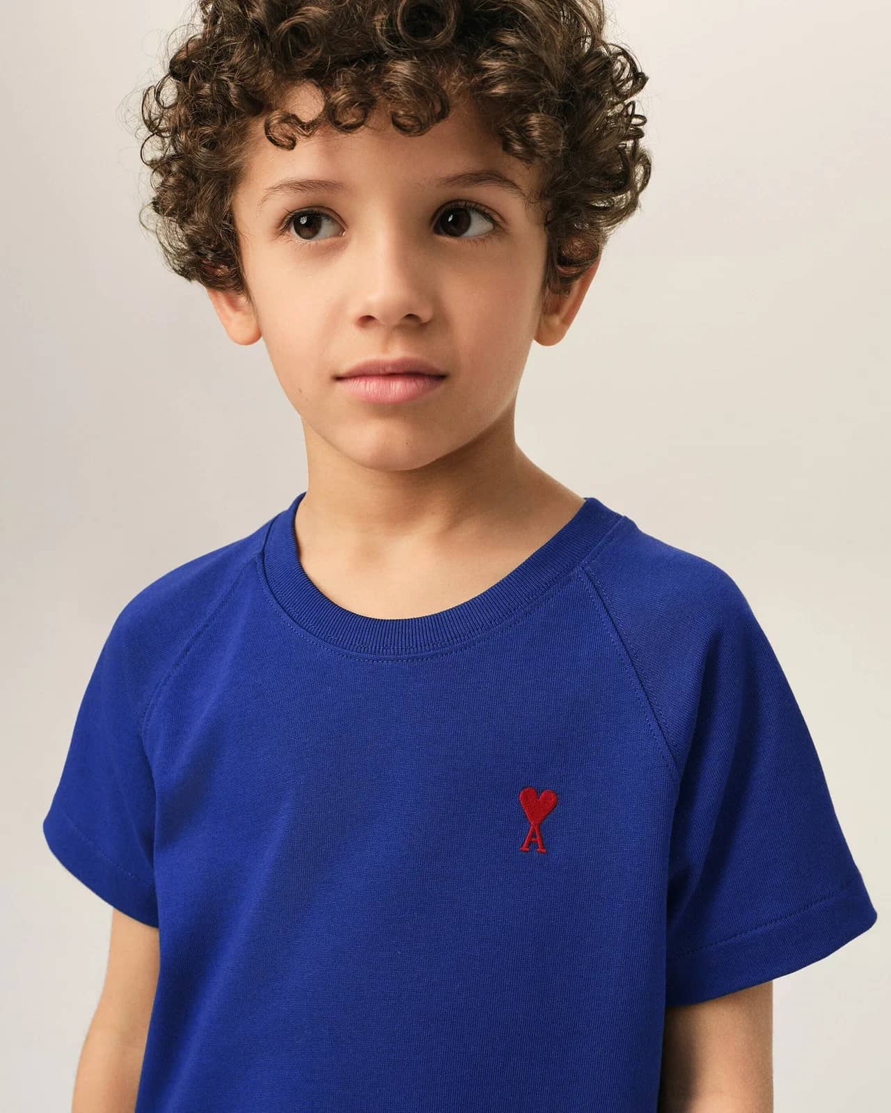 Ami Paris mavi pamuk t-shirt, detay görünüm