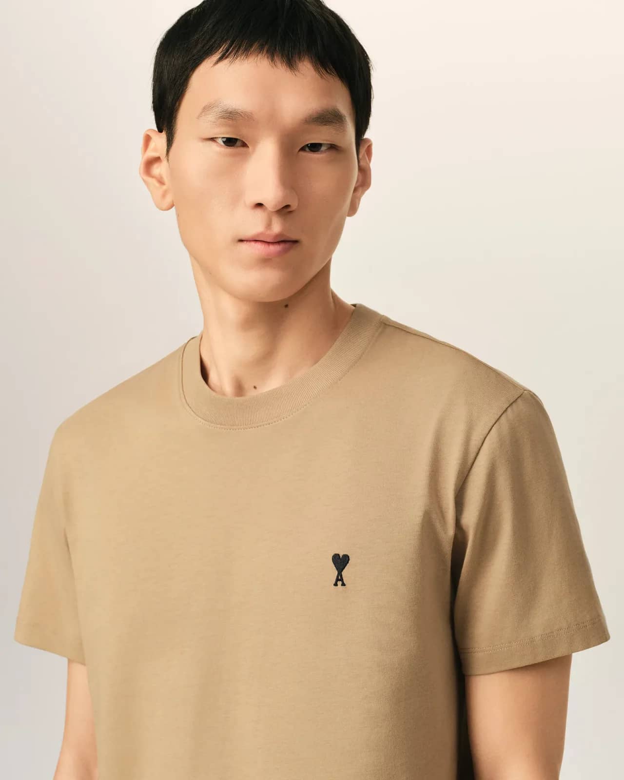Ami Paris bej pamuk t-shirt, detay görünüm
