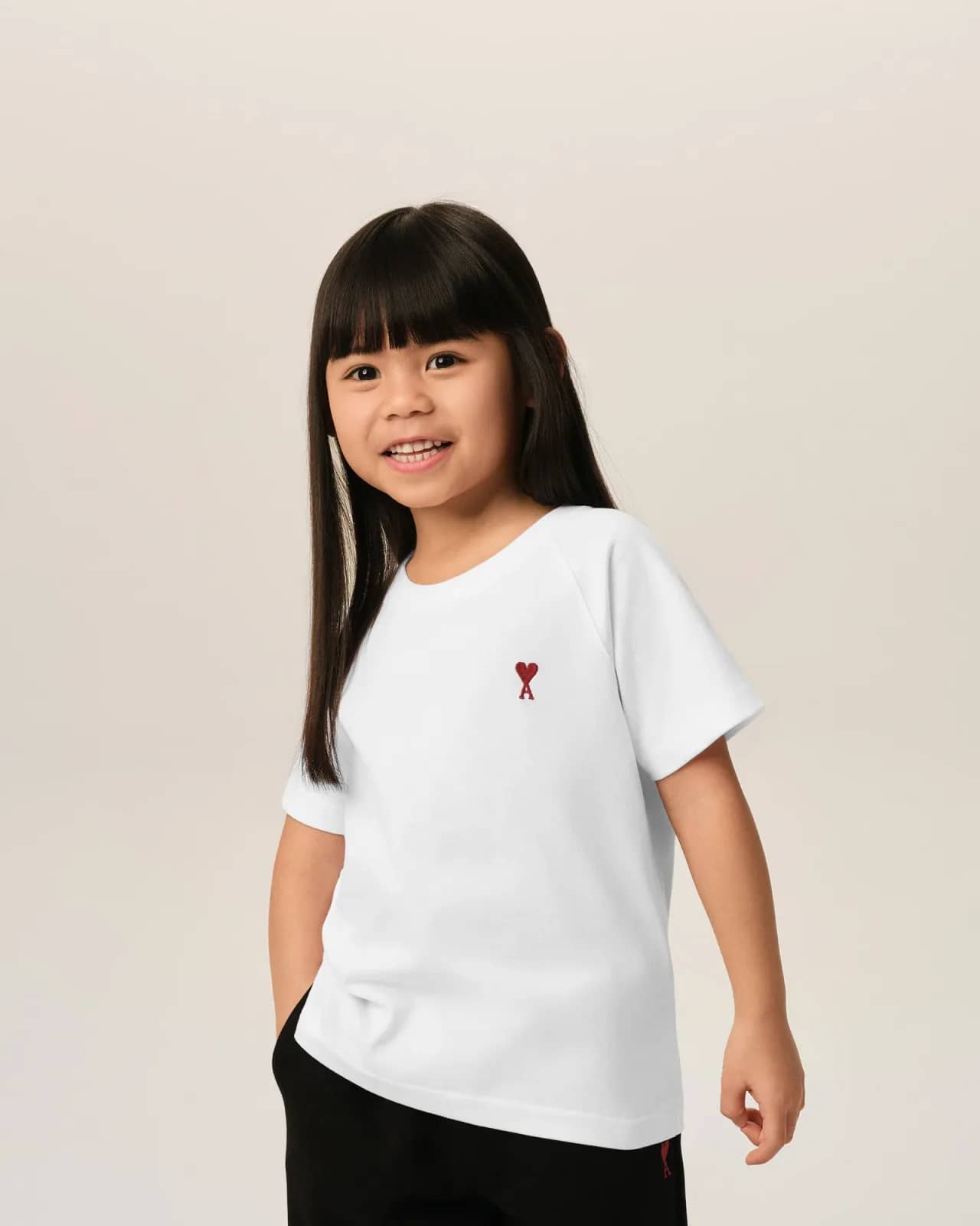 Ami Paris beyaz pamuk t-shirt, detay görünüm