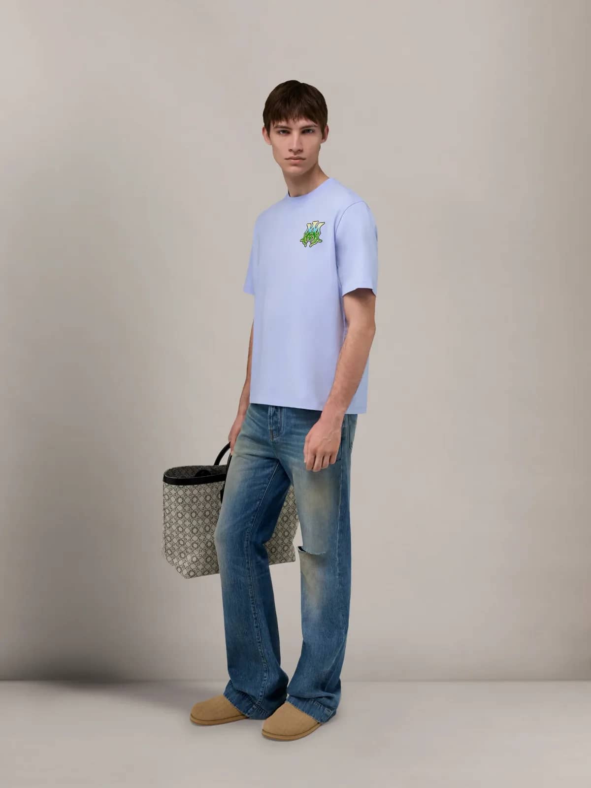 Amiri mavi t-shirt, detay görünüm