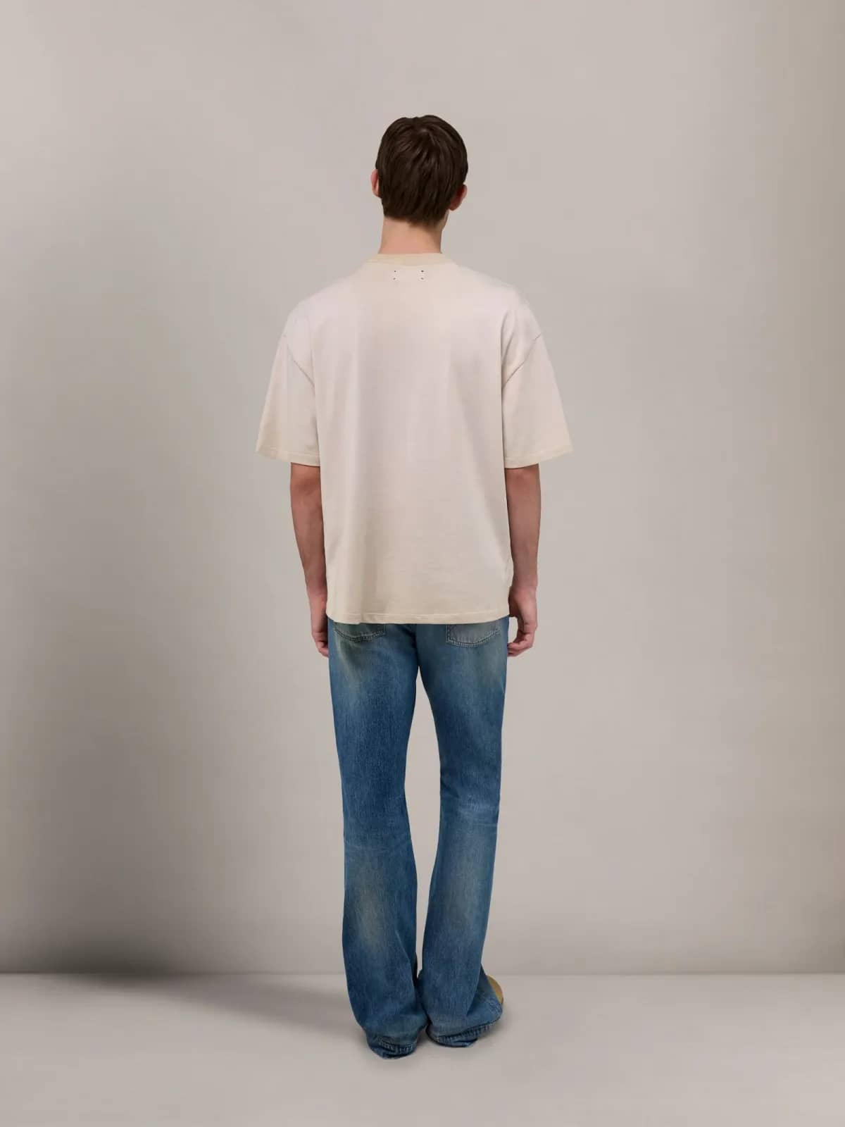 Amiri bej t-shirt, detay görünüm