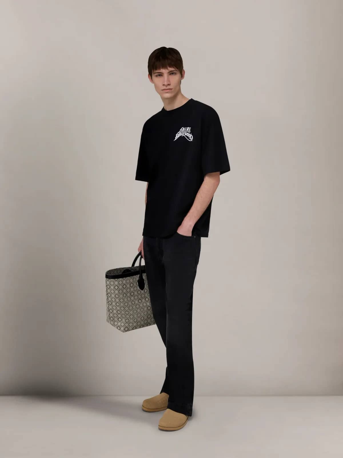Amiri siyah t-shirt, detay görünüm