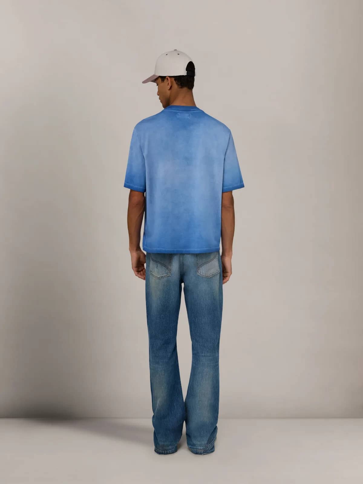 Amiri mavi t-shirt, detay görünüm