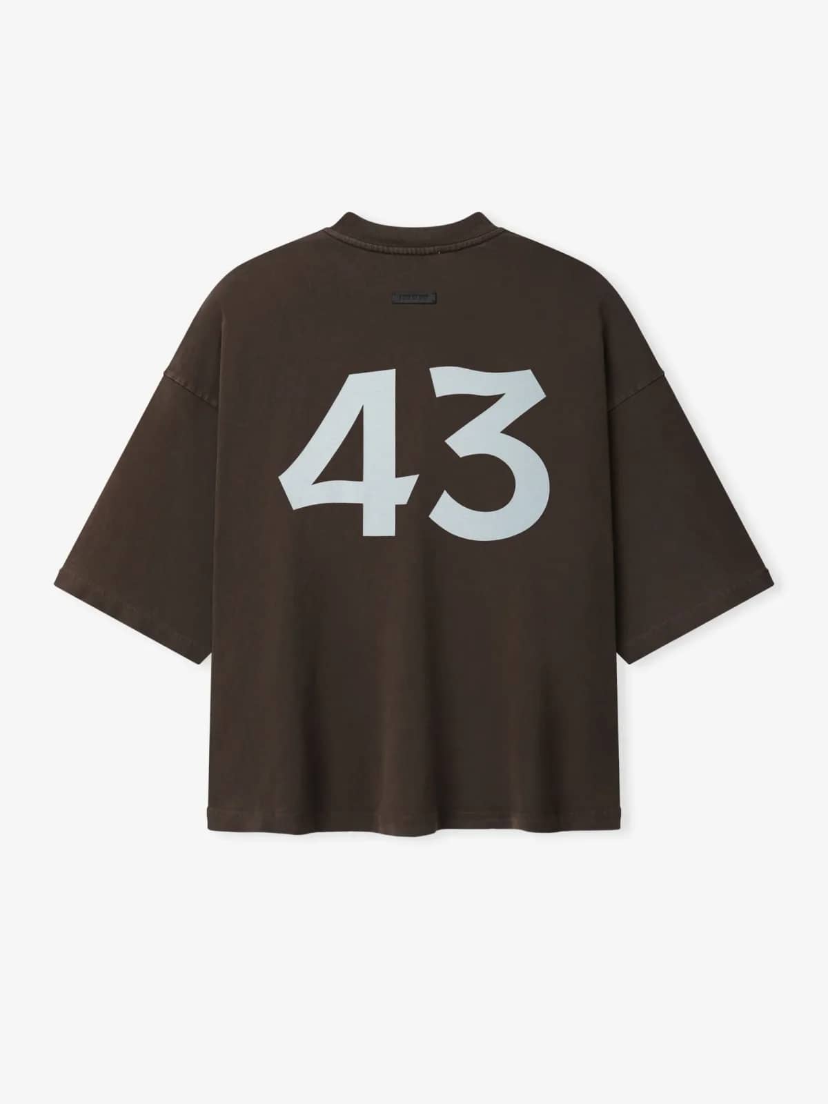 Fear of God kahverengi t-shirt, detay görünüm