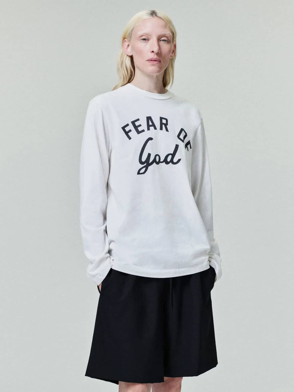 Fear of God beyaz t-shirt, önden görünüm