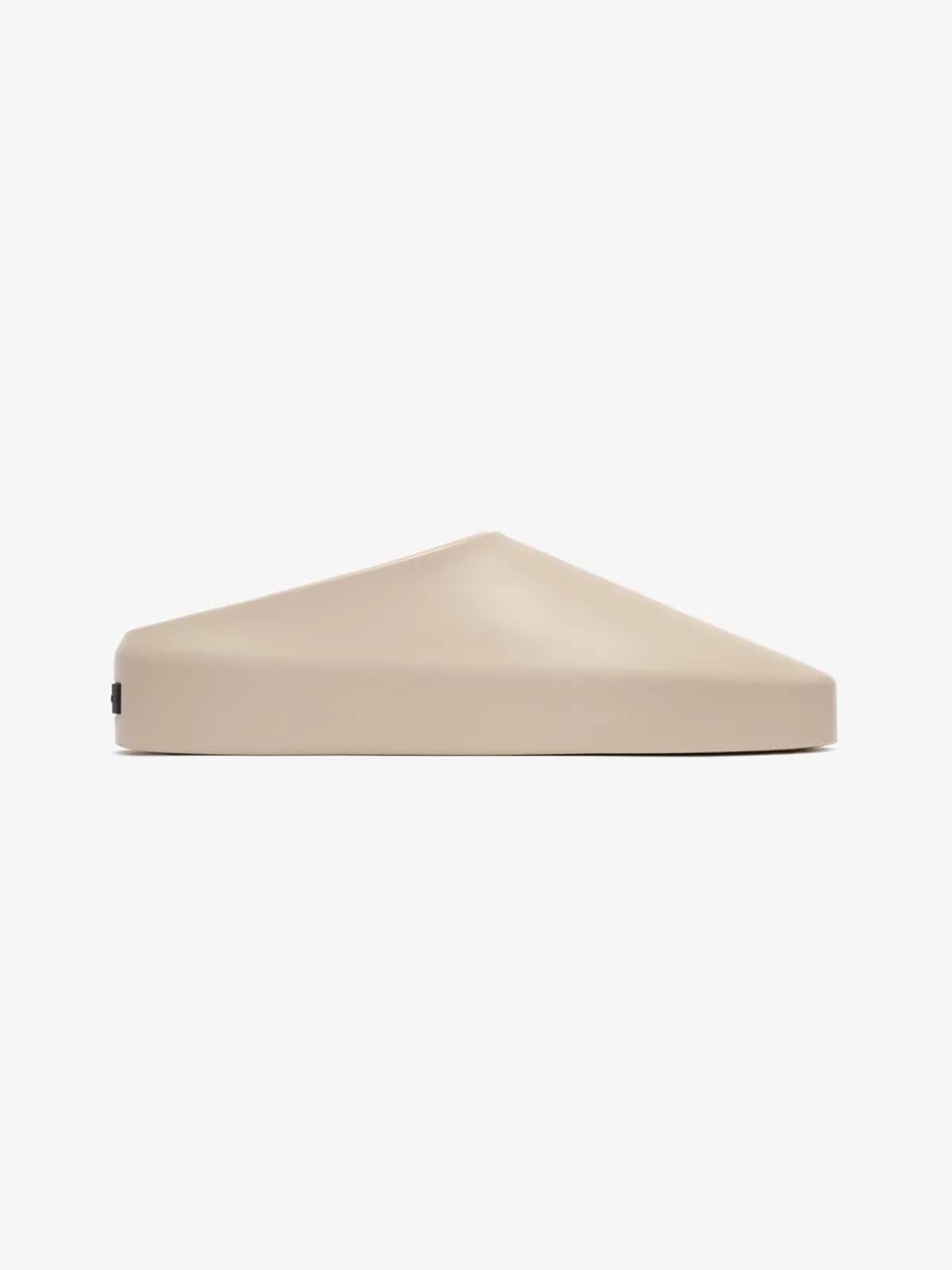 Fear of God gri California 2.0 ayakkabı, yandan görünüm