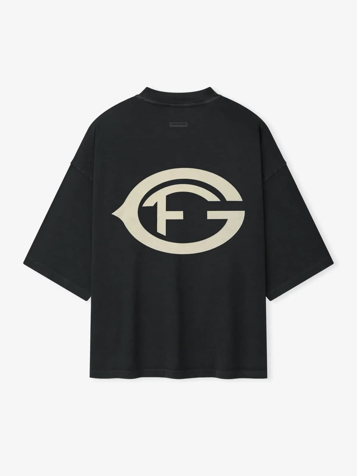Fear of God siyah t-shirt, detay görünüm