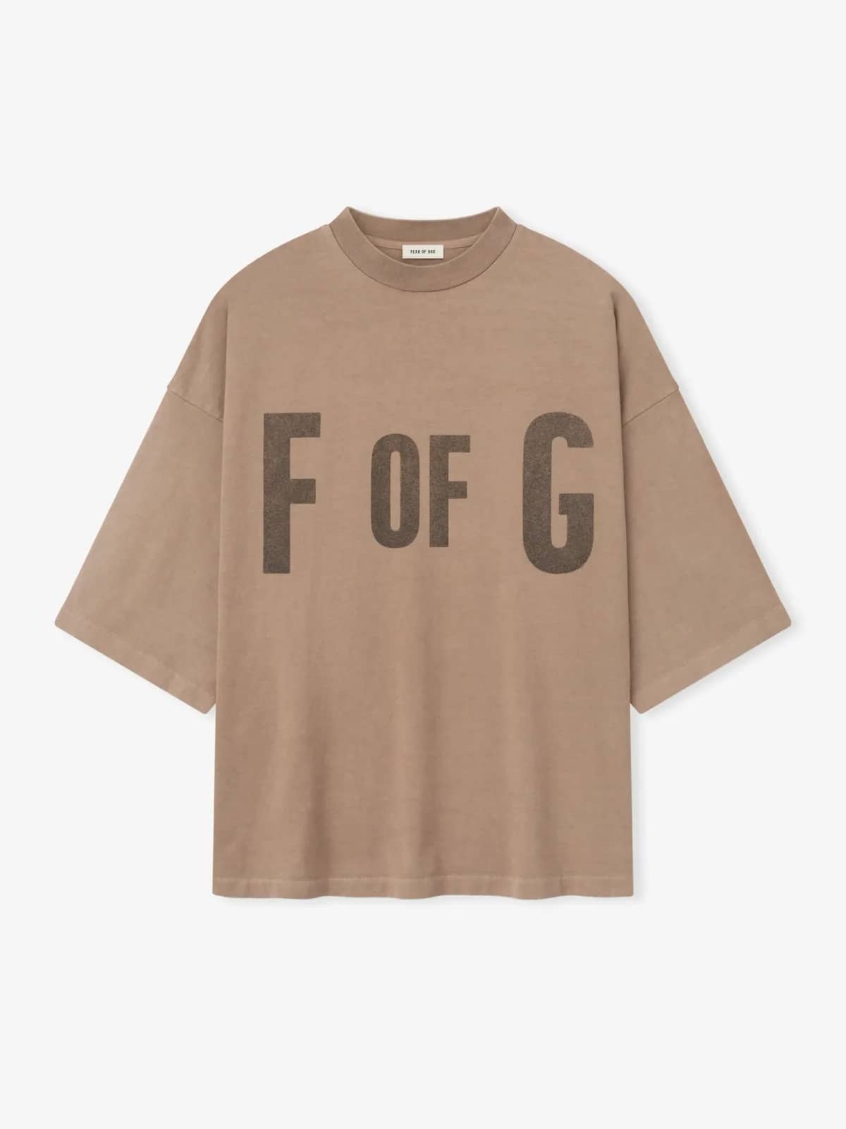Fear of God bej t-shirt, detay görünüm
