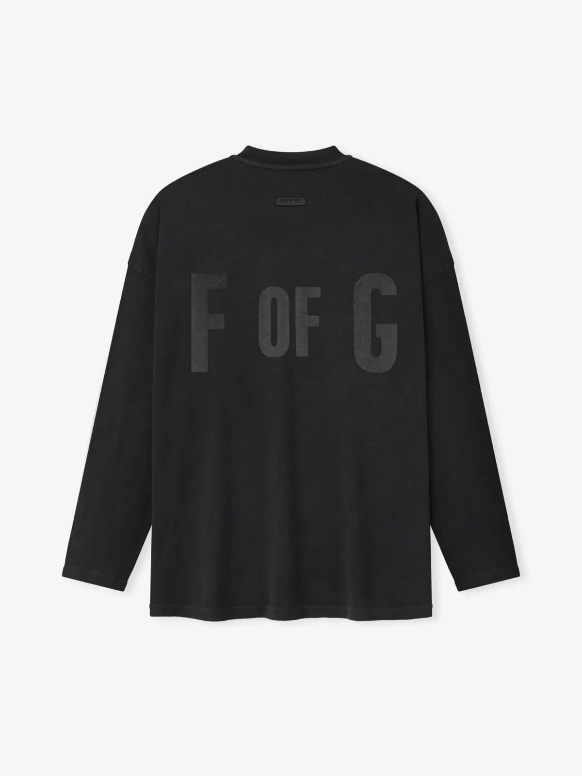 Fear of God siyah t-shirt, detay görünüm