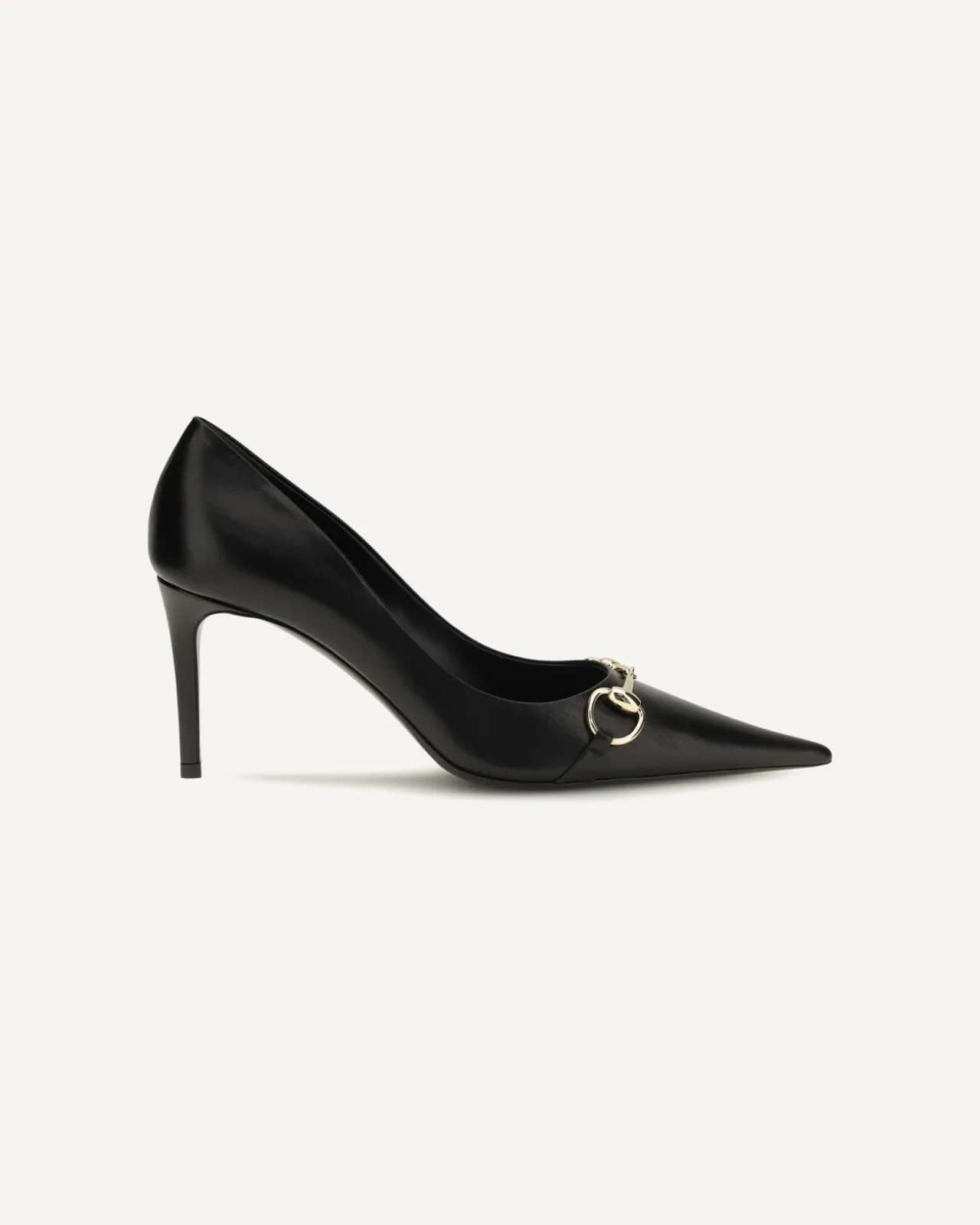 Gucci siyah Donna stiletto, arkadan çapraz görünüm