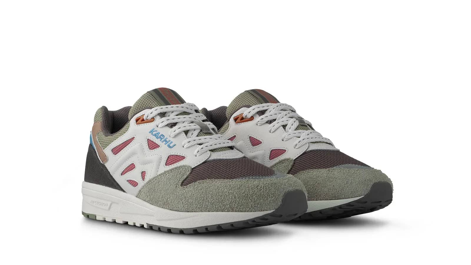 Karhu gri Legacy 96 sneaker, arkadan çapraz görünüm