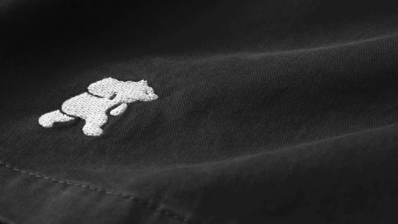 Karhu siyah Trampas Shorts şort, detay görünüm