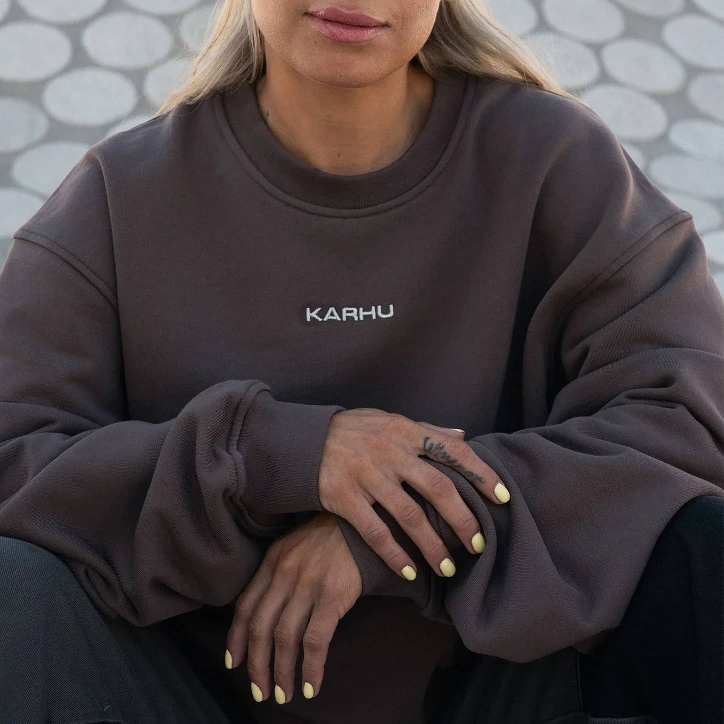 Karhu kahverengi Mini Logo Sweatshirt sweatshirt, arkadan görünüm