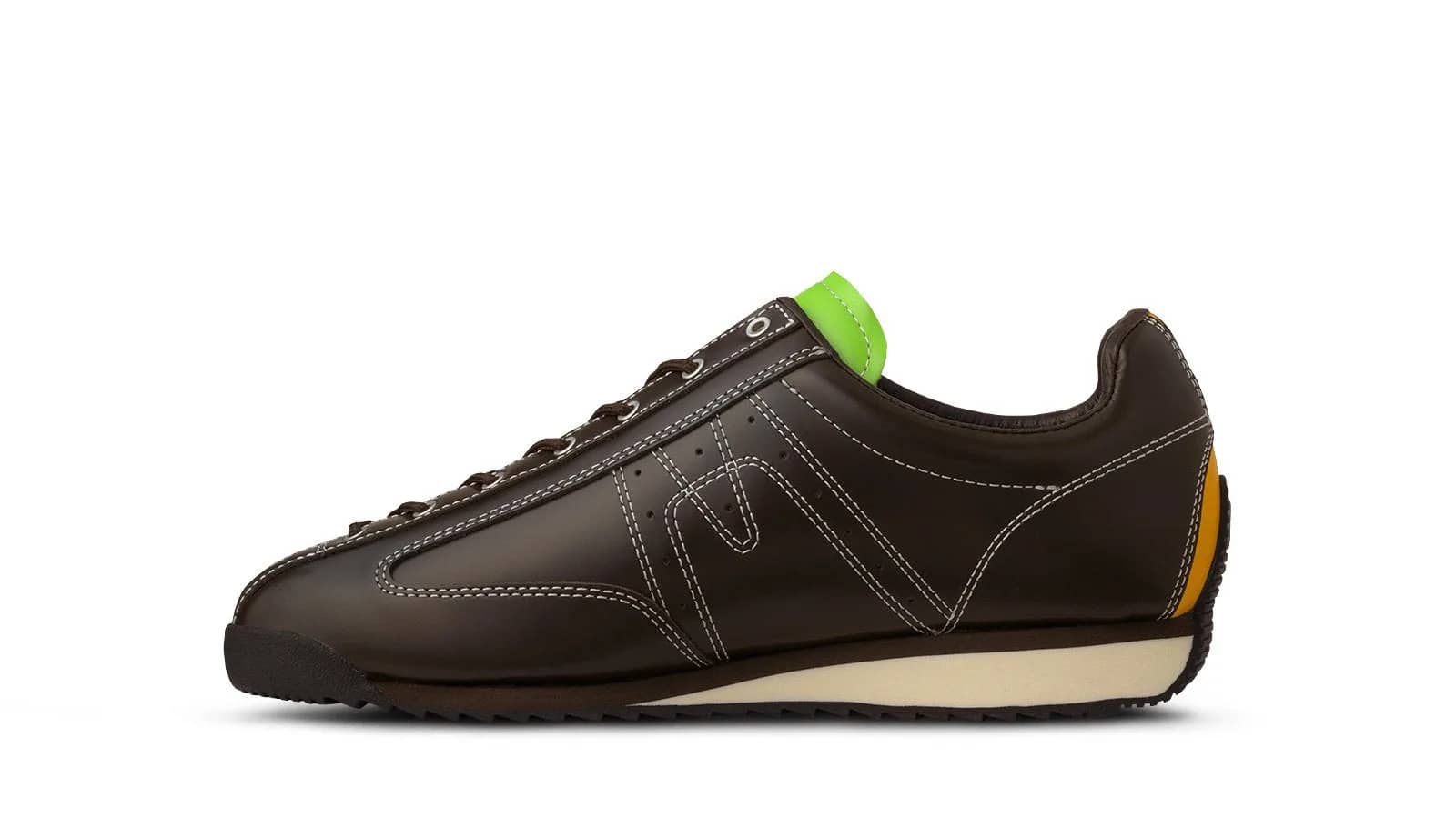 Karhu kahverengi Mestari Kesä sneaker, arkadan çapraz görünüm