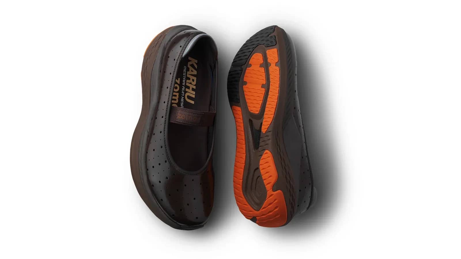 Karhu kahverengi Mestari Run Kesä sneaker, önden çapraz görünüm
