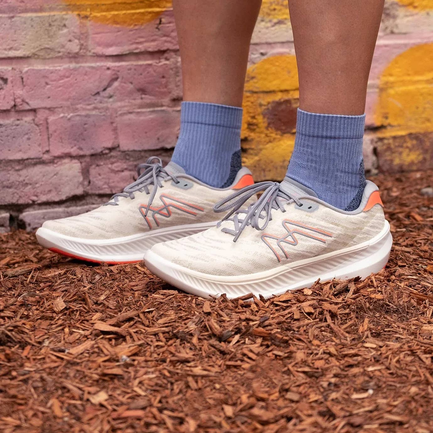 Karhu bej Women'S Fusion 4.0 runner sneaker, önden çapraz görünüm