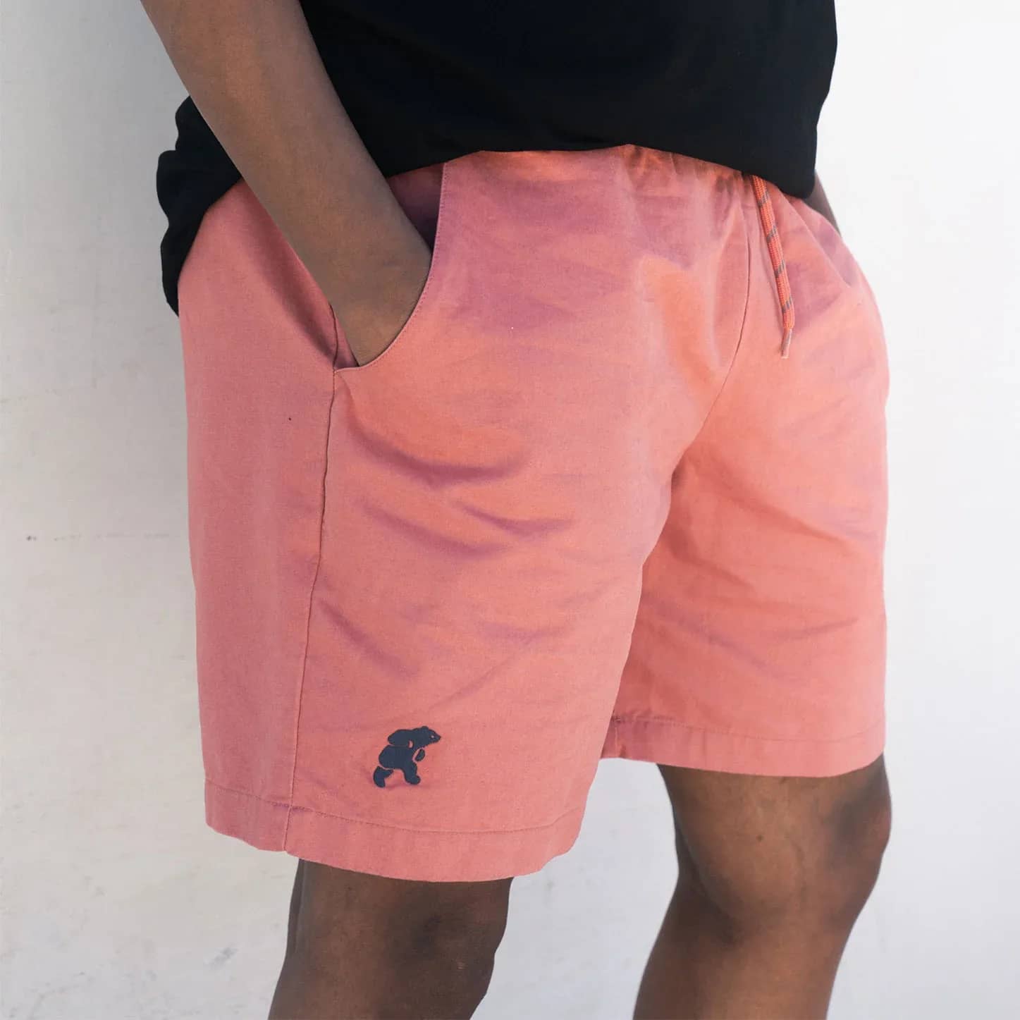 Karhu kahverengi Trampas Shorts şort, arkadan görünüm