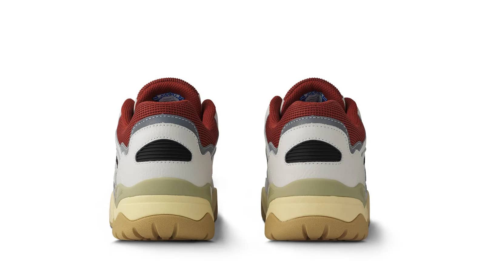 Karhu beyaz Fusion XT sneaker, önden görünüm