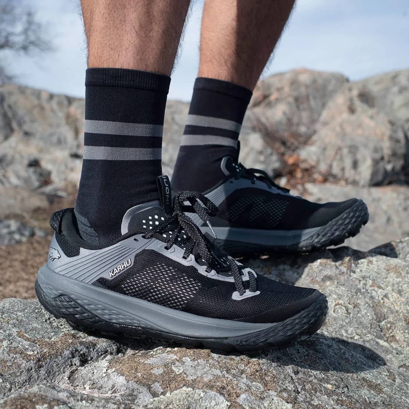 Karhu siyah Men'S Ikoni Trail WR ayakkabı, önden çapraz görünüm
