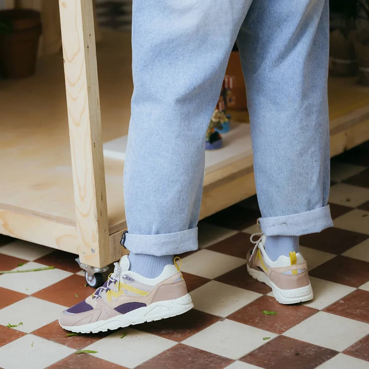 Karhu vizon Fusion 2.0 sneaker, önden çapraz görünüm