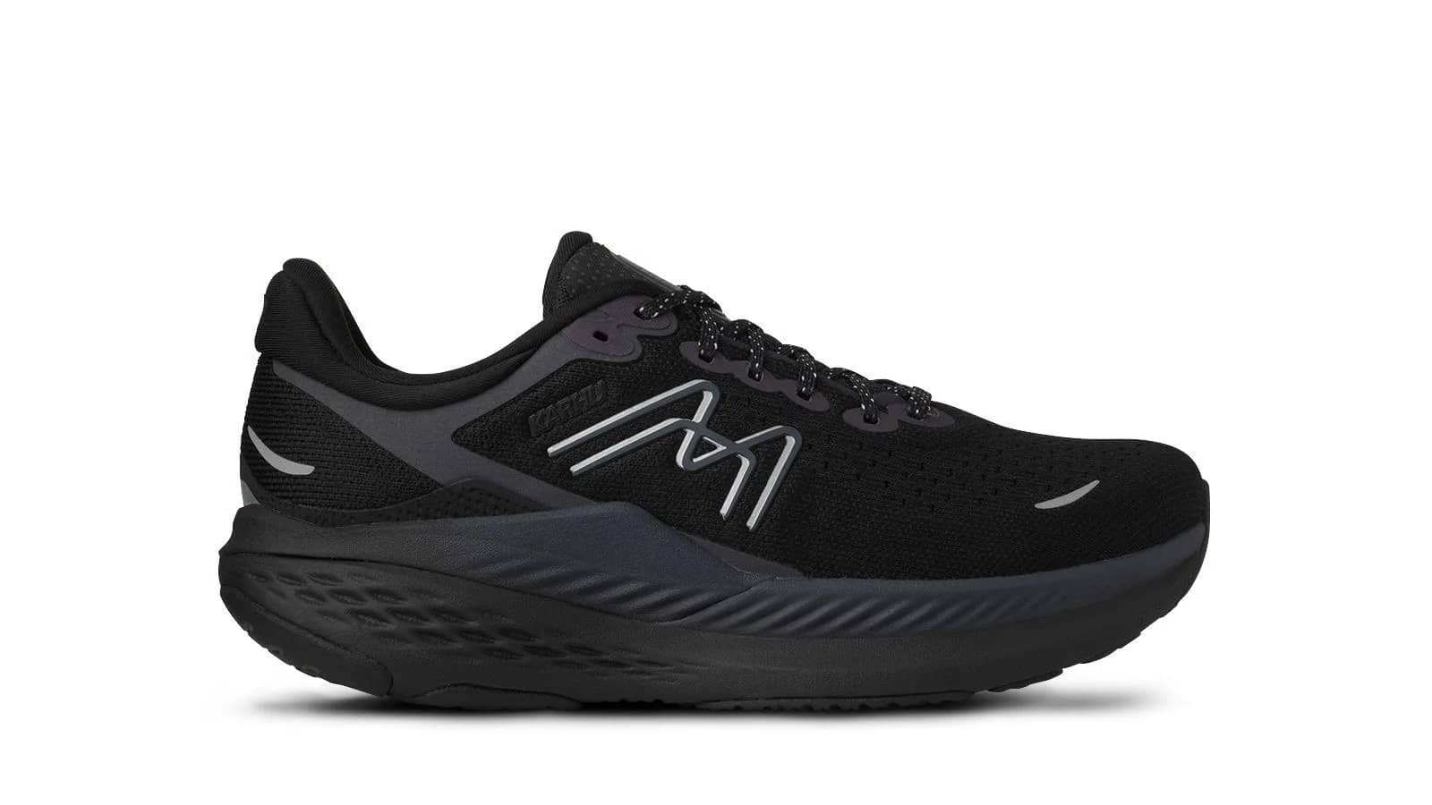 Karhu siyah Women'S Mestari Run 1.5 runner sneaker, yandan görünüm