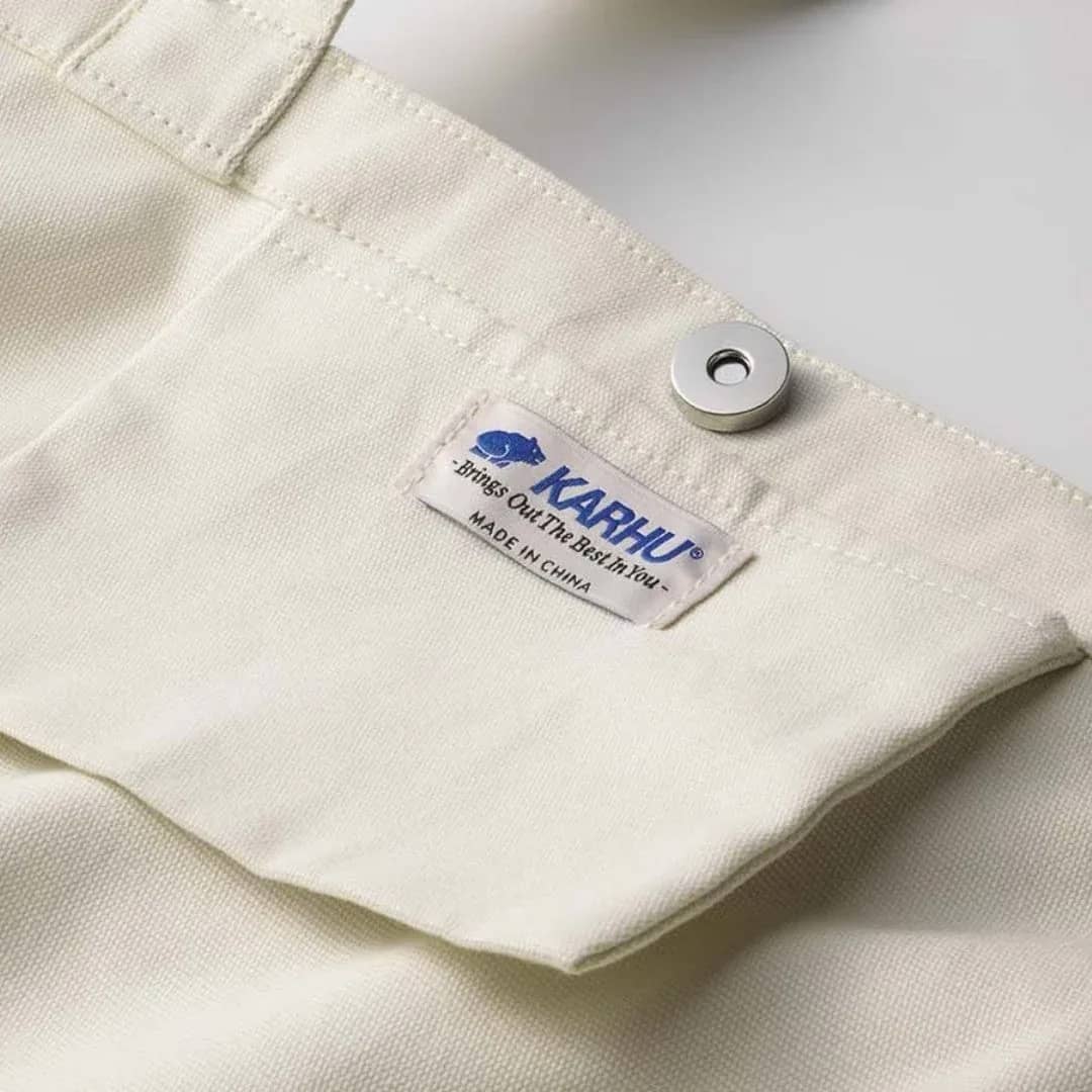 Karhu beyaz Flower Pack Tote Bag giyim, detay görünüm