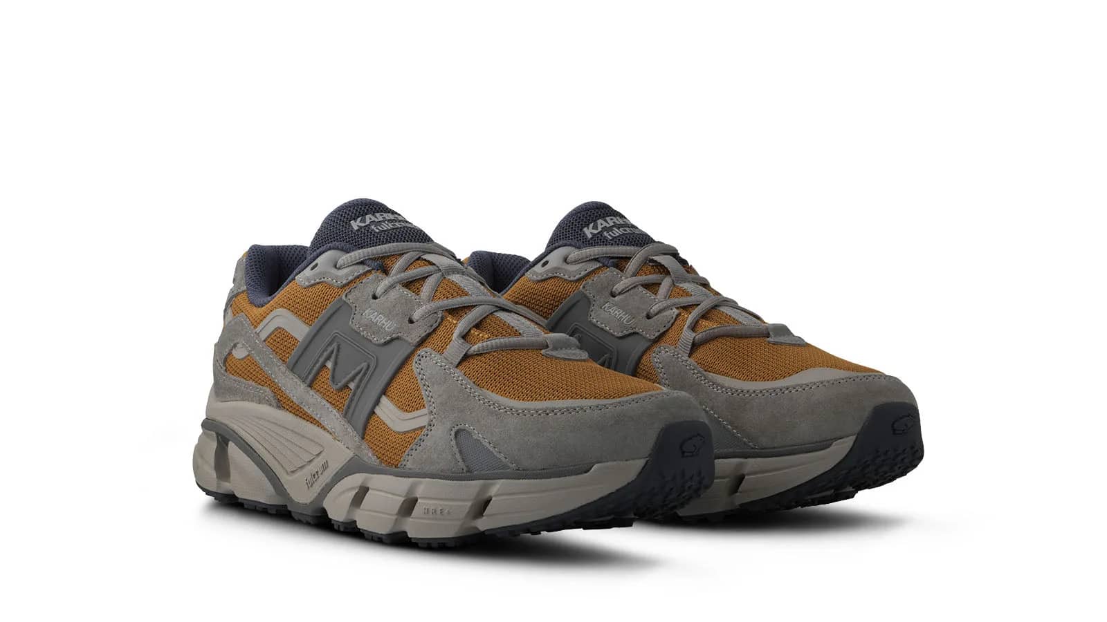 Karhu gri Super Fulcrum sneaker, arkadan çapraz görünüm