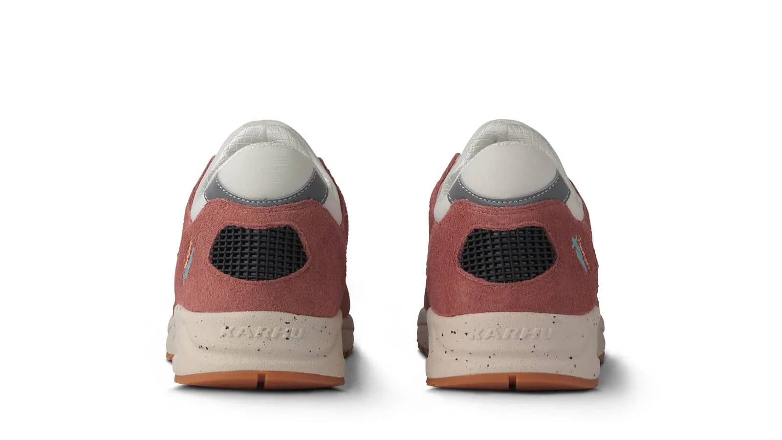 Karhu kahverengi Aria 95 sneaker, önden görünüm