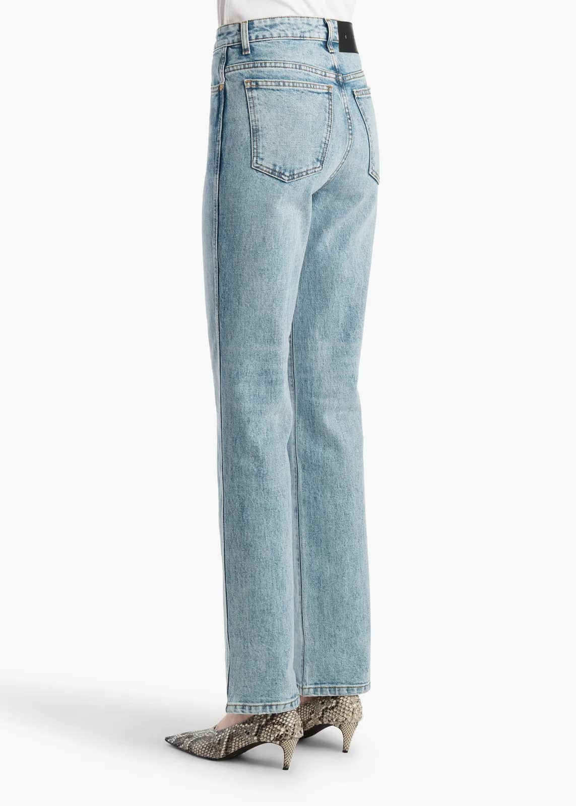 Khaite mavi jean pantolon, detay görünüm