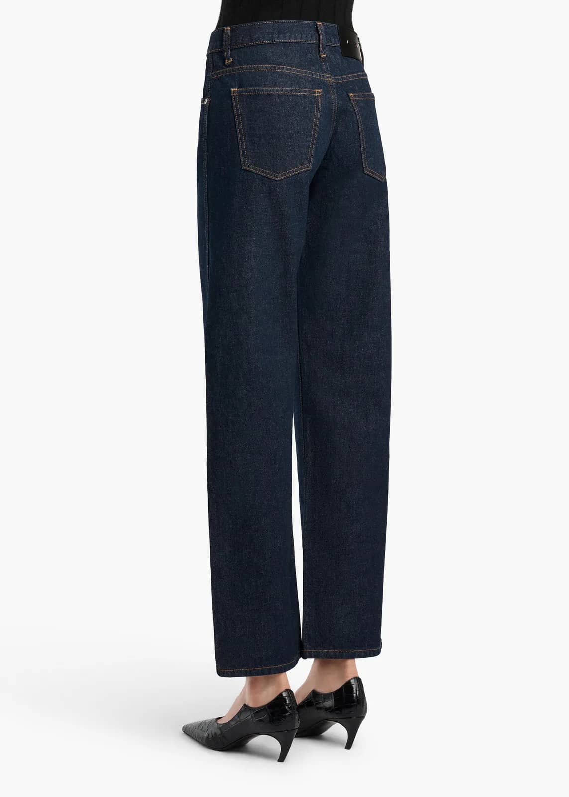 Khaite mavi jean pantolon, detay görünüm