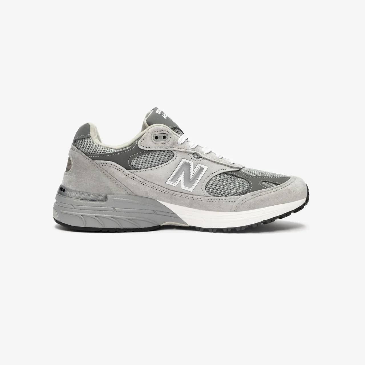 New Balance gri Made In USA 993 sneaker, detay görünüm