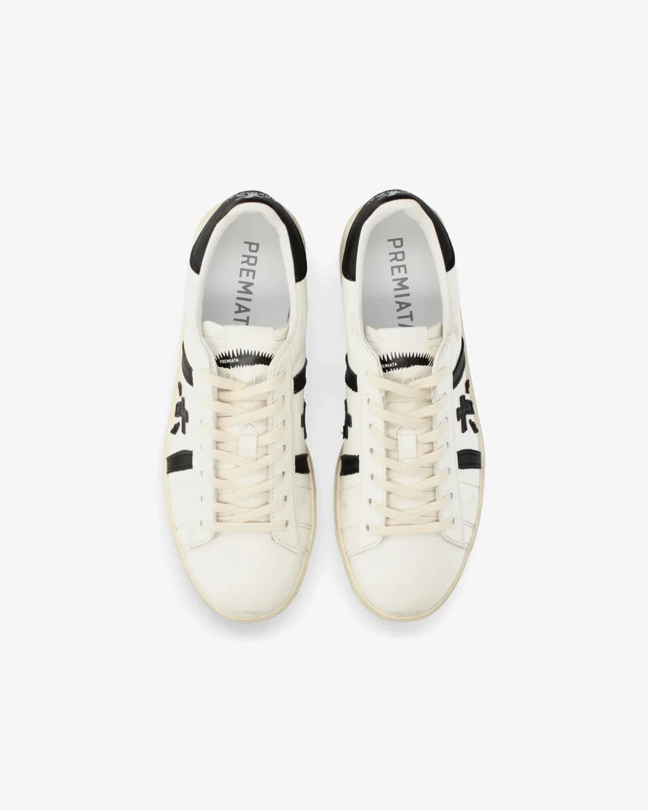Premiata beyaz Russell sneaker, detay görünüm