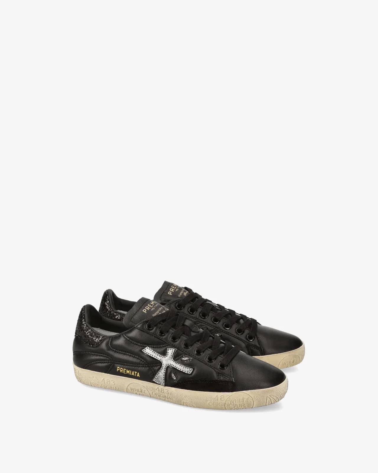 Premiata siyah Stevend sneaker, önden çapraz görünüm