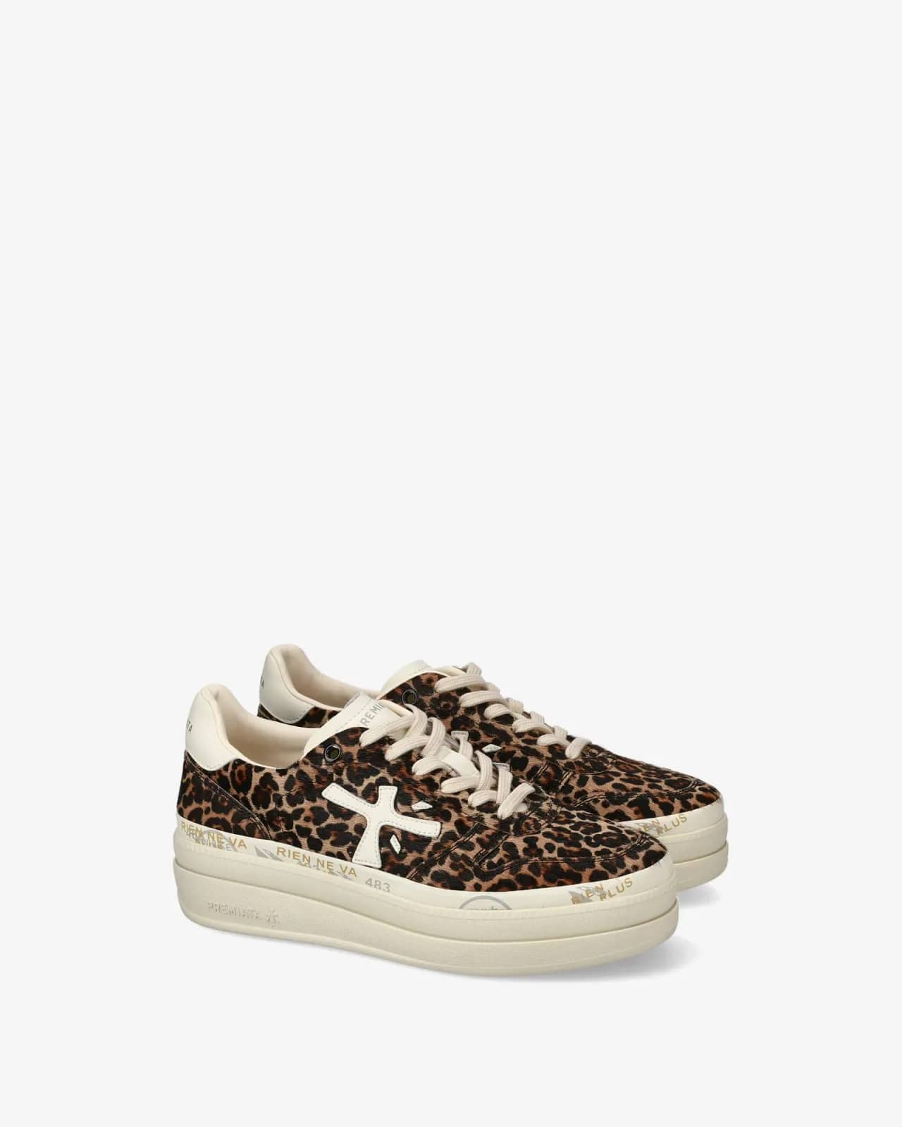 Premiata bej Micol sneaker, önden çapraz görünüm