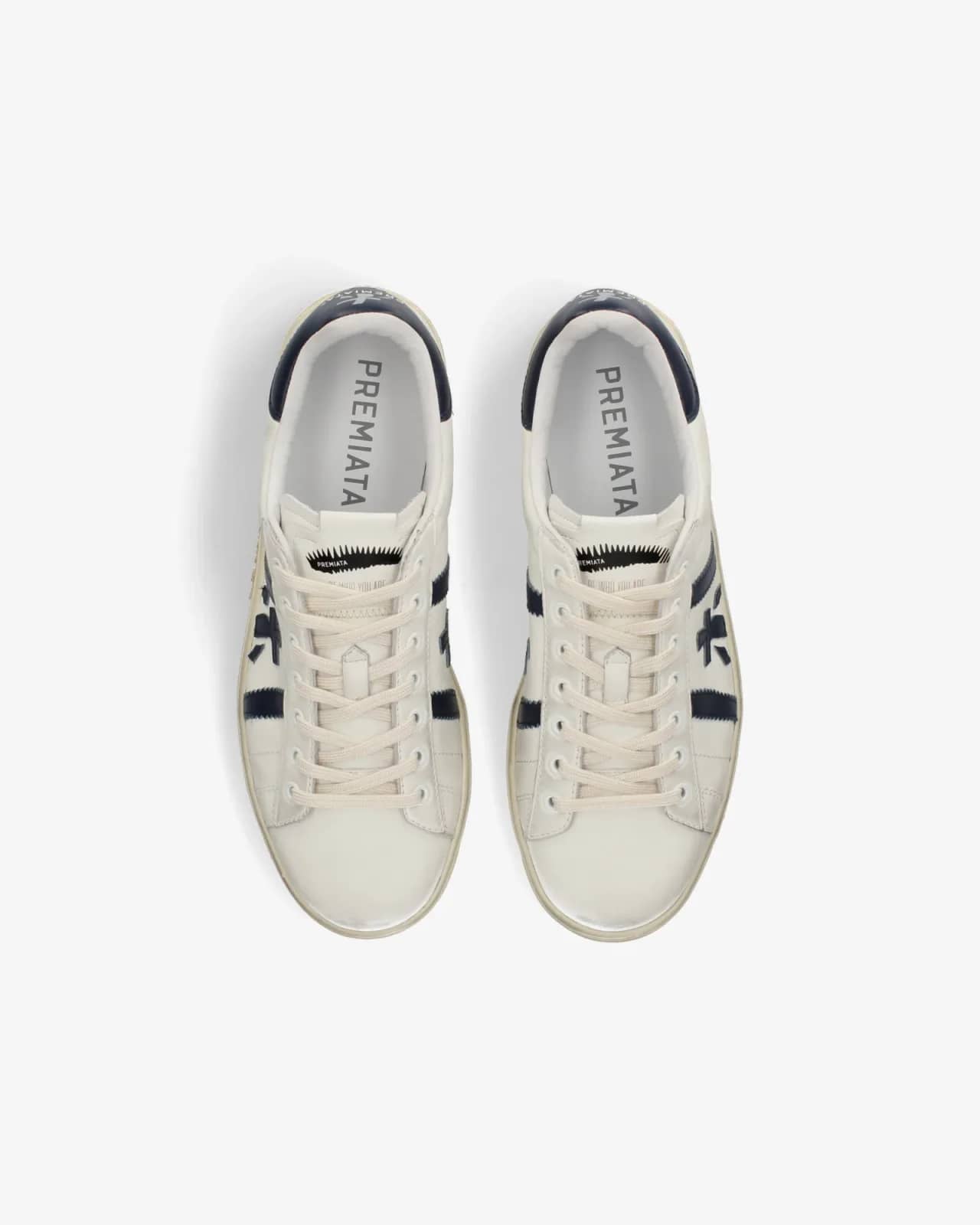Premiata beyaz Russell sneaker, detay görünüm