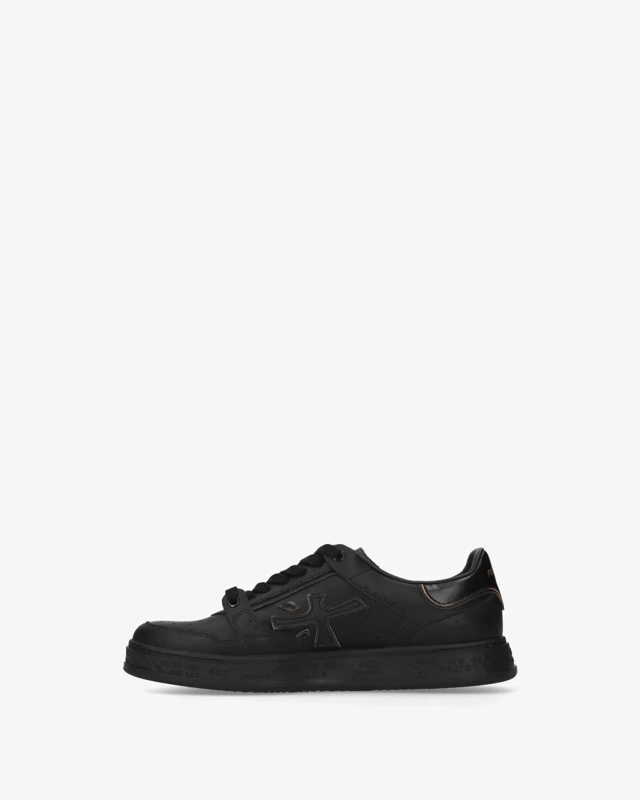Premiata siyah Quinn sneaker, arkadan çapraz görünüm